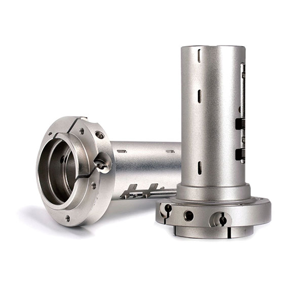 Pi&egrave;ce tourn&eacute;e en aluminium