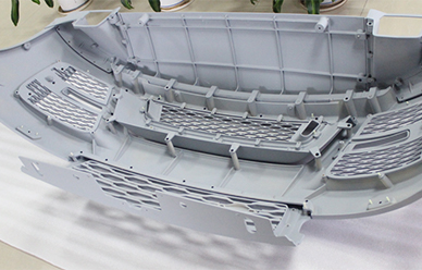 Pare-chocs ABS réalisé en coulée sous vide 4