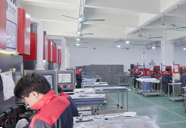 Fabrication de t&ocirc;les