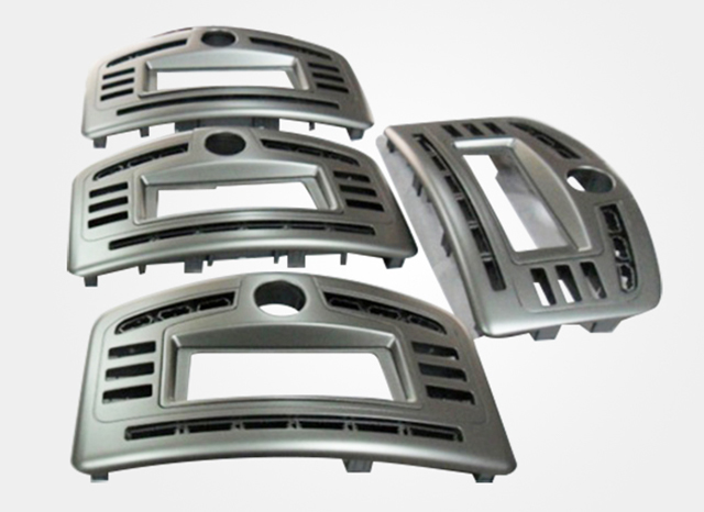 Avantages de trois types de coulée sous vide